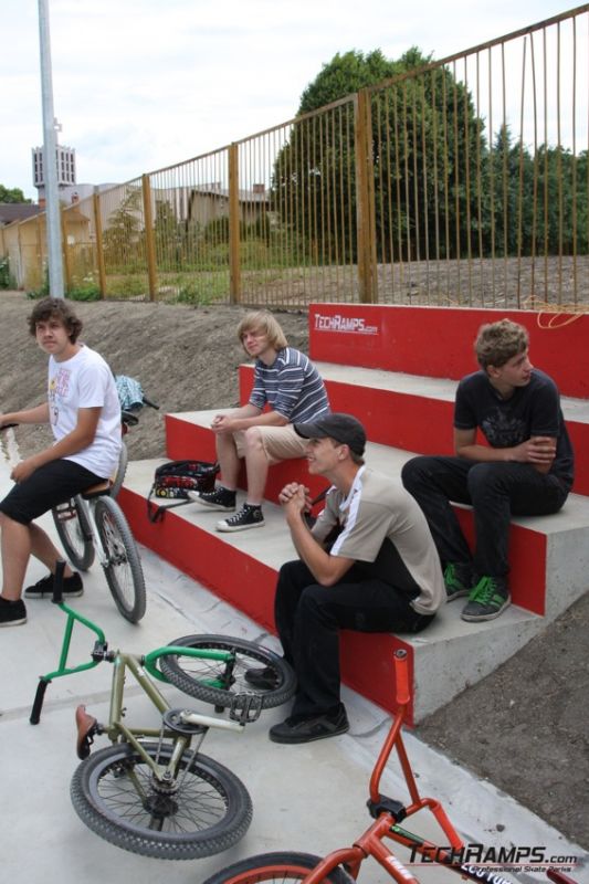 Betonowy skatepark w Radzionkowie