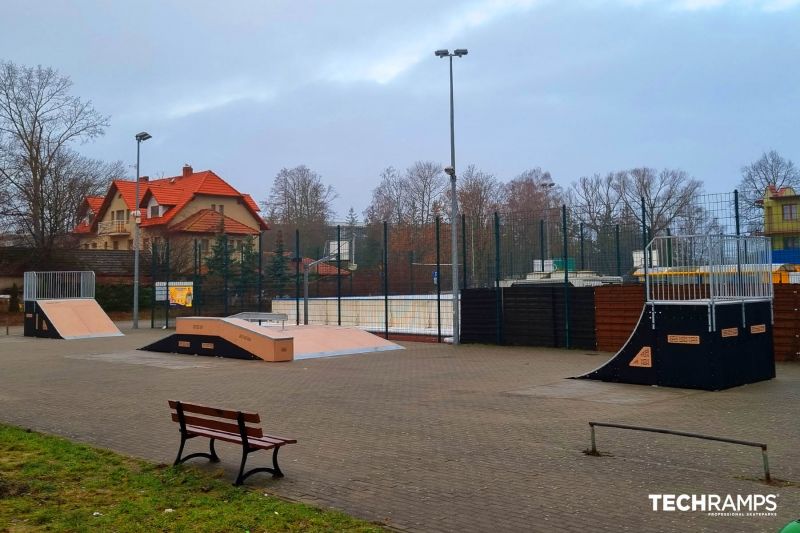 Obstacles - skatepark i Dziwnów 