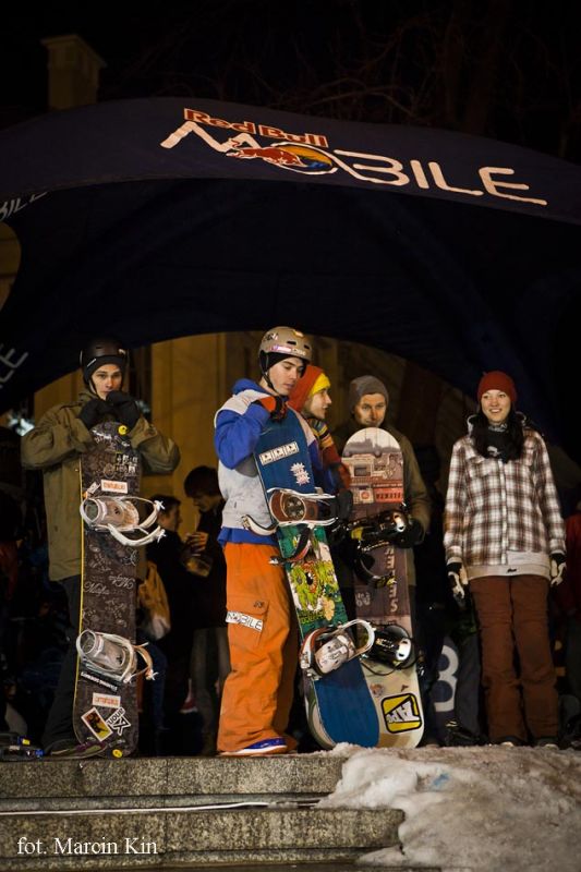 Pokazy Red Bull MOBILE Snowboard Attack