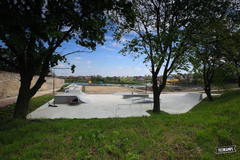 Skatepark Concrete - Stopnica