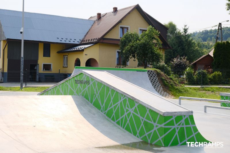 Skatepark i betong - Bystra Podhalanska 