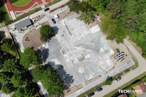 Skatepark i betong i Puławy