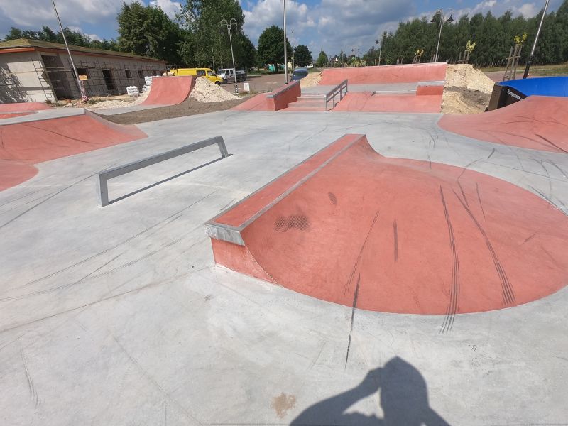 Skatepark i betong - Sławno (Łódzkie)