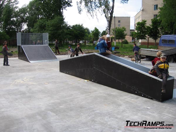 Skatepark Nowowolynsk - 1