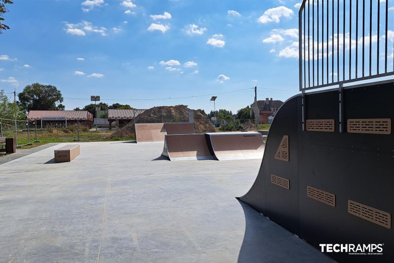 Modulbasert skatepark p Sztynwaldzka Street i Biskupiec