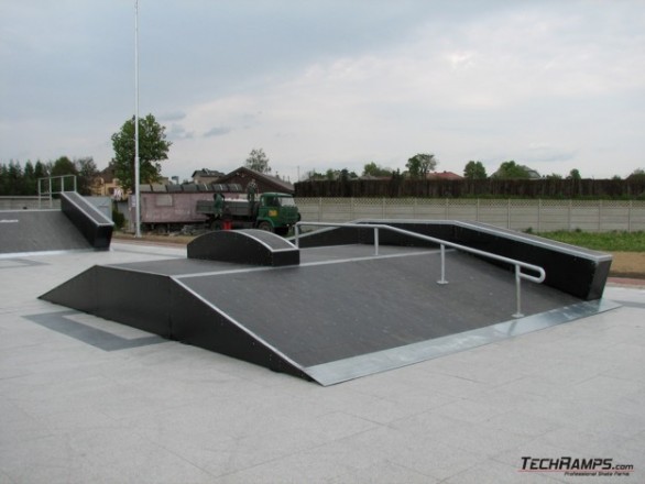 Skatepark w Bieruniu 6