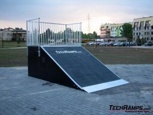 Skatepark w Czechowicach-Dziedzicach - Bank