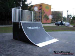 Skatepark w Czechowicach-Dziedzicach - Quoter 