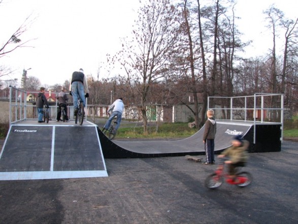 Skatepark w Grodkowie 2