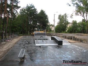 Skatepark w Józefowie - 10