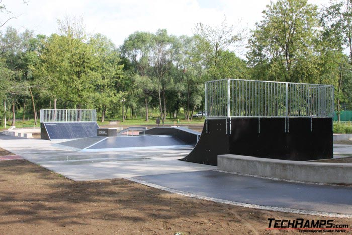 Skatepark w Myślenicach - 11