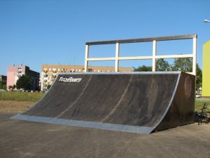 Skatepark w Nowej Sarzynie 5