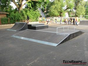 Skatepark w Obornikach Śląskich - 3