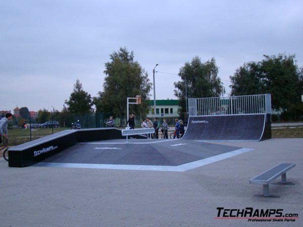 Skatepark w Pobiedziskach - 9