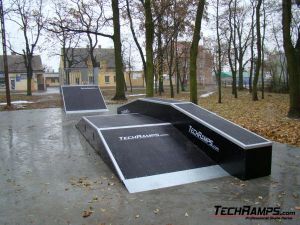 Skatepark w Tarnowie Podgórnym - 2