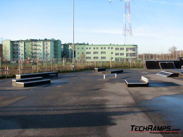 Skatepark Warszawa-Białołęka - grindbox - 3