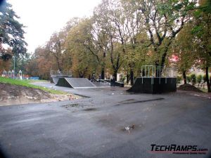 Skatepark we Lwowie - Ukraina - 10