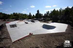 Skatepark_Betonowy_w_Trzebieży