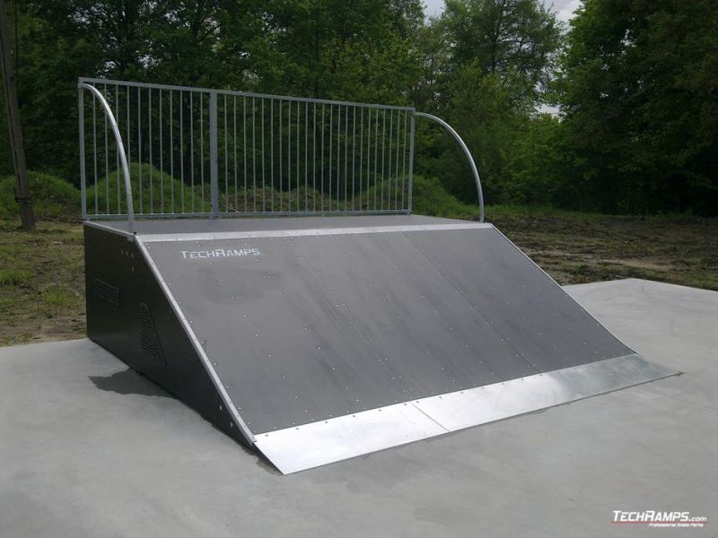 skatepark_wiazowna