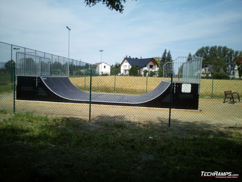 Wooden miniramp in Trzcinicy