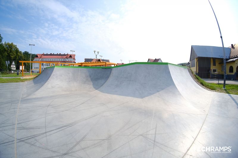 Skatepark i betong - Bystra Podhalanska
