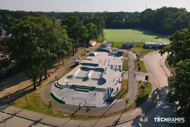 Zielonka - skatepark i betong